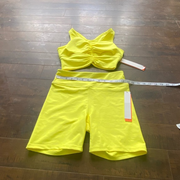 Aqua Athletic LDS Shirred sports bra and matching shorts - Picture 9 of 16